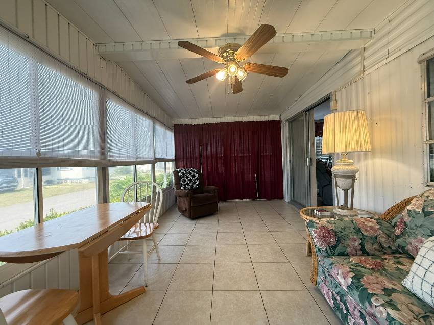 36 Kingsport Ave a Palmetto, FL Mobile or Manufactured Home for Sale